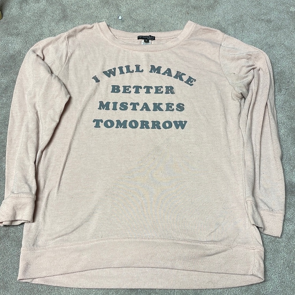 Fifth ❤️ Sun sweatshirt. Size L